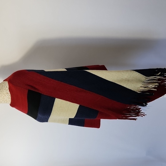 Lava Accessories Women's Knit Colorblock Stripe Metallic Thread Poncho Shawl OS - Picture 6 of 11